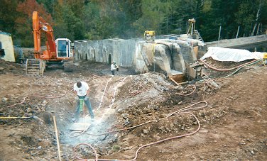 perry3.jpg (36434 bytes)