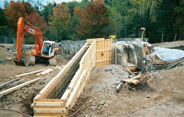 perry6.jpg (37674 bytes)